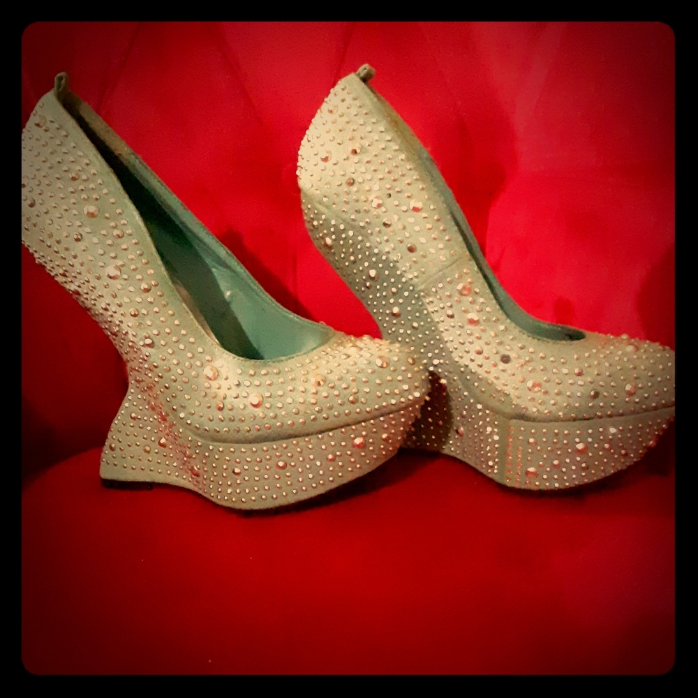 Vintage Studded Wedges